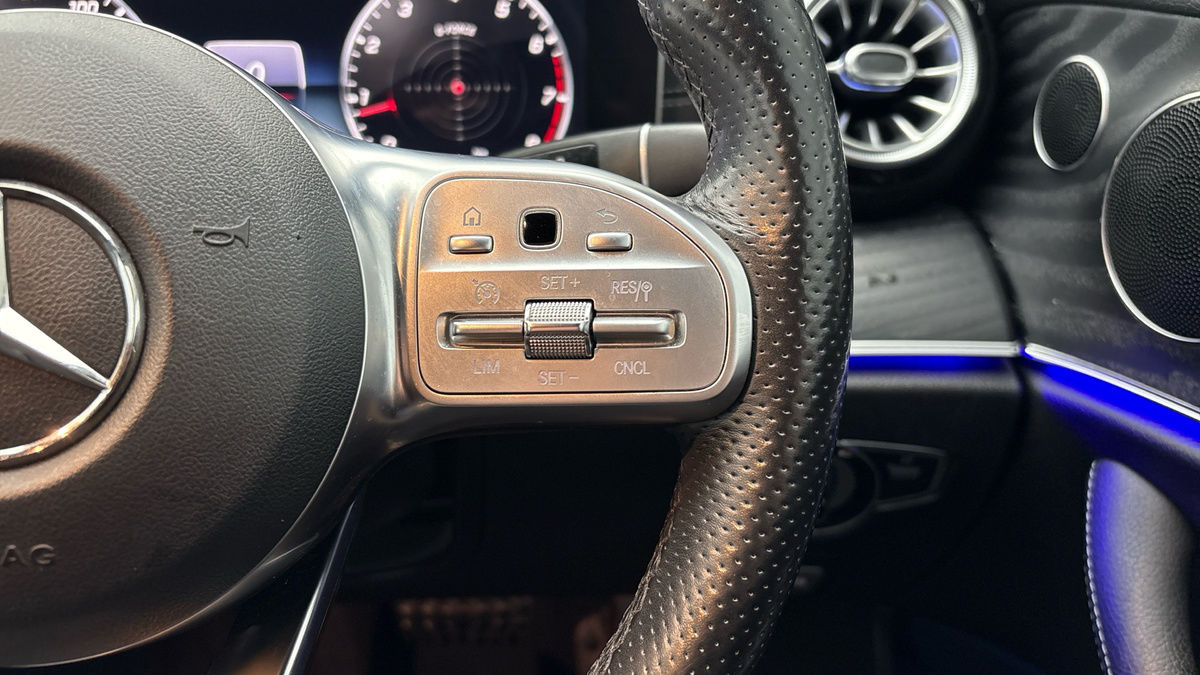 Mercedes-Benz E Class Image 14