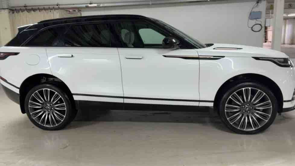 More views of Land Rover Range Rover Velar