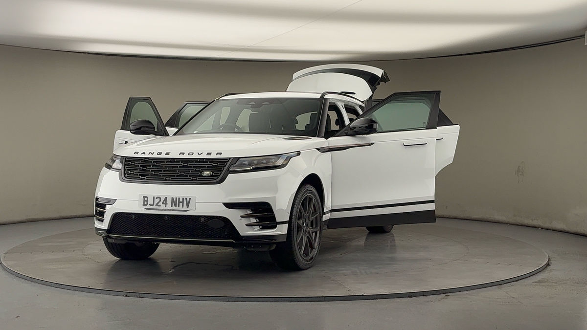 More views of Land Rover Range Rover Velar
