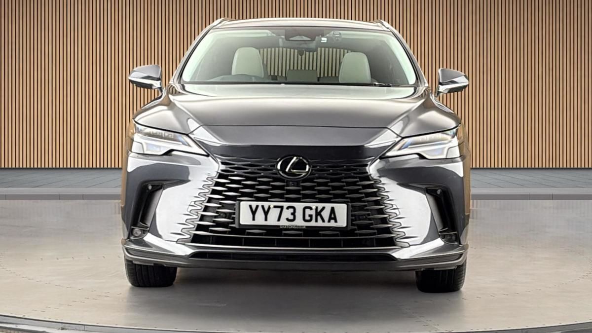 Lexus RX Image 3
