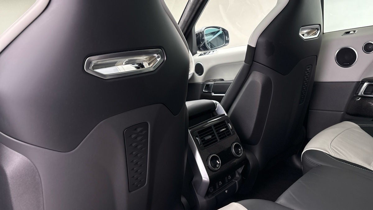 Land Rover Range Rover Sport Image 27