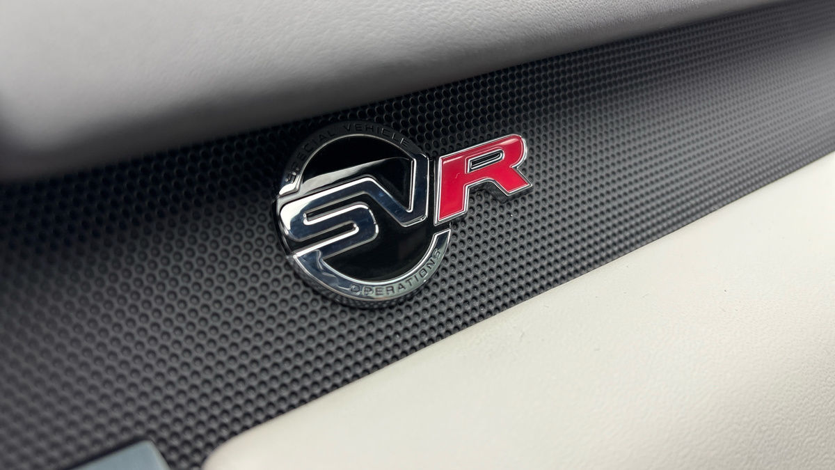 Land Rover Range Rover Sport Image 26