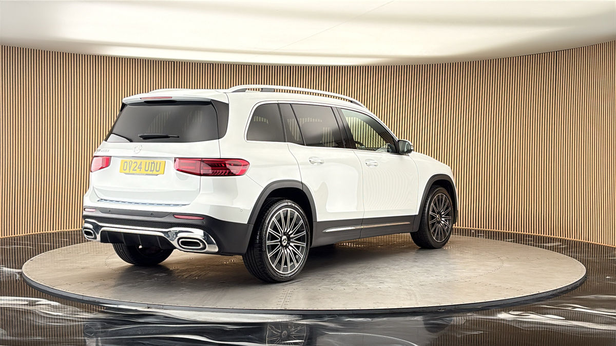 More views of Mercedes-Benz GLB