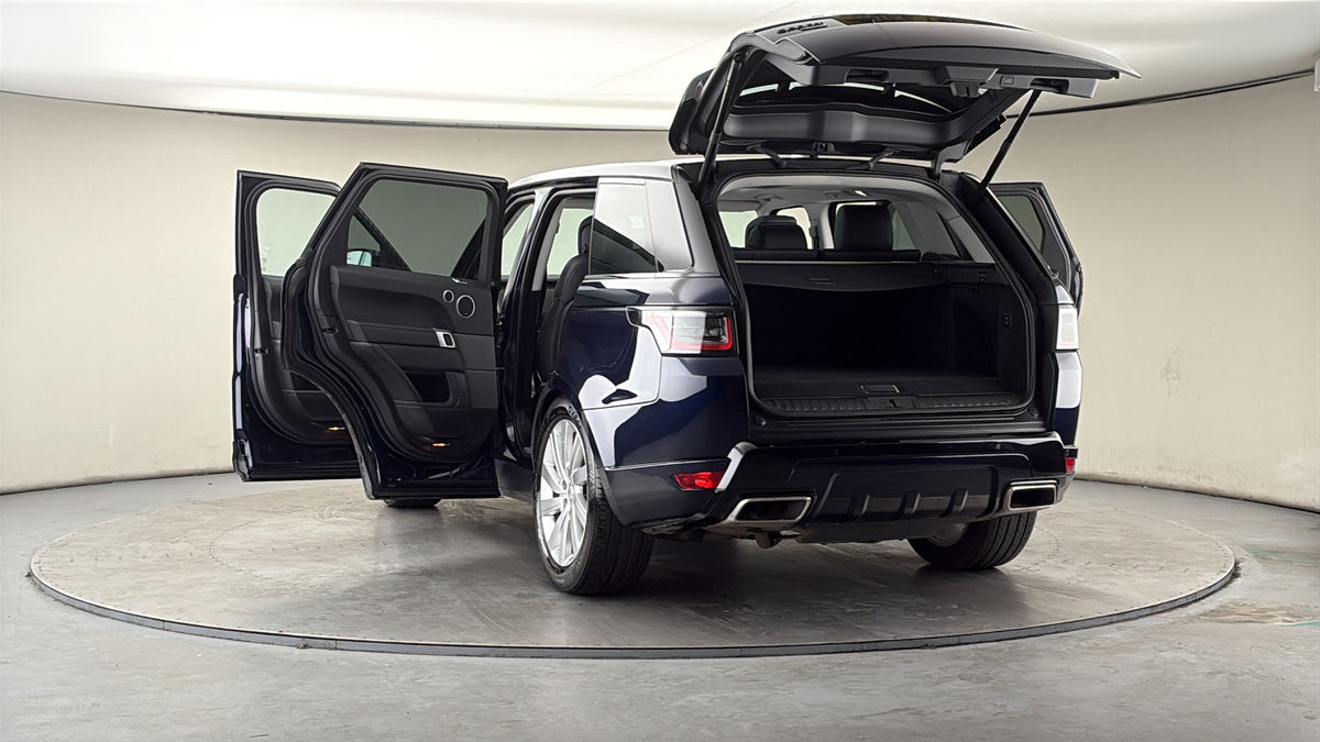More views of Land Rover Range Rover Sport