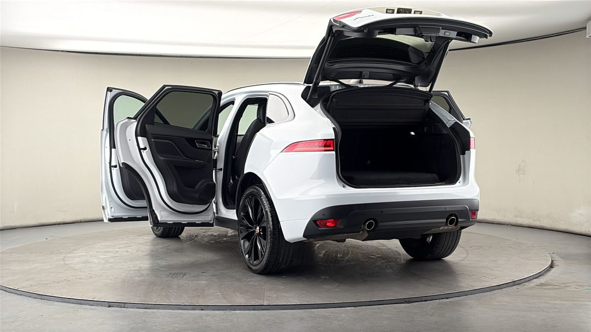 More views of Jaguar F-PACE