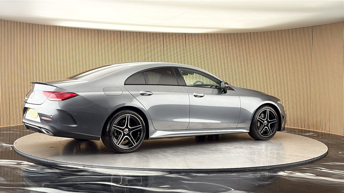 More views of Mercedes-Benz CLS