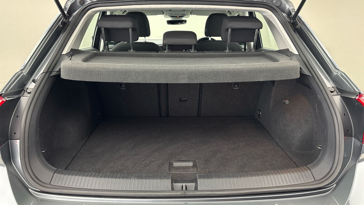 Volkswagen T-Roc Image 11