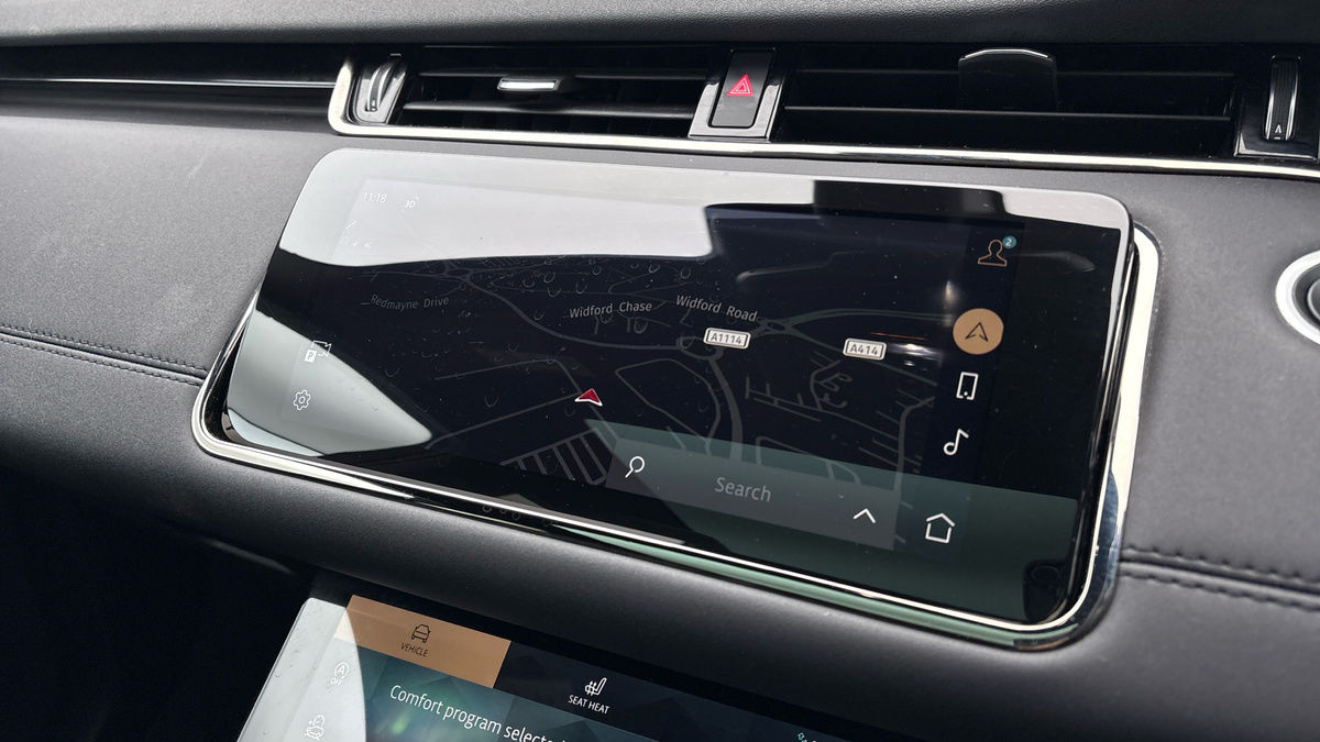 Land Rover Range Rover Evoque Image 17