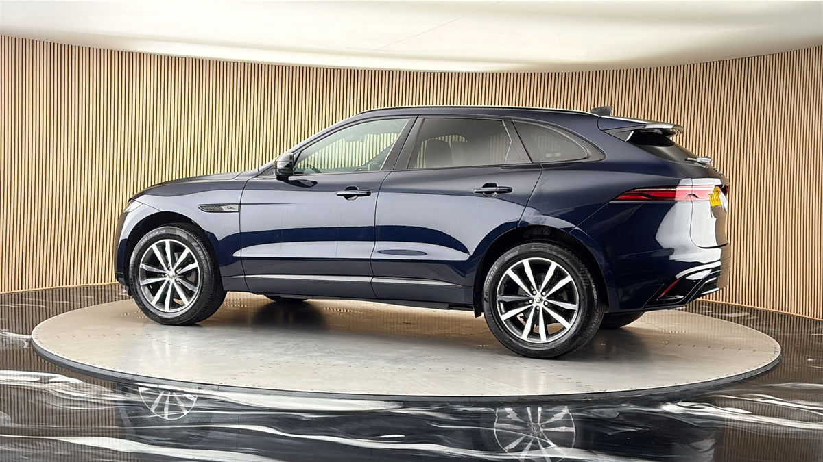 More views of Jaguar F-PACE