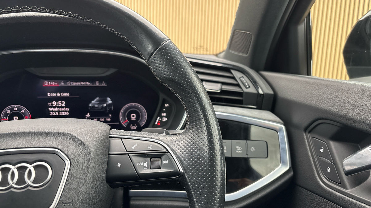 Audi Q3 Image 14