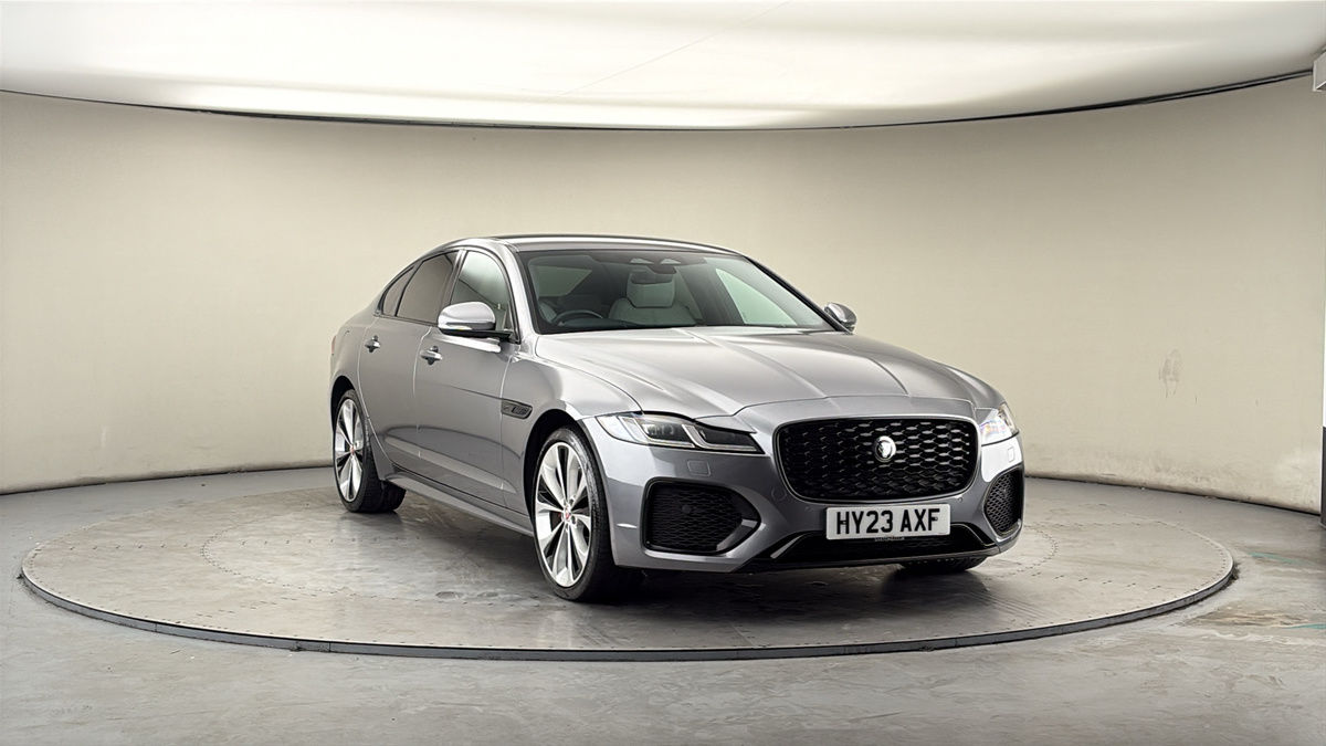 More views of Jaguar XF