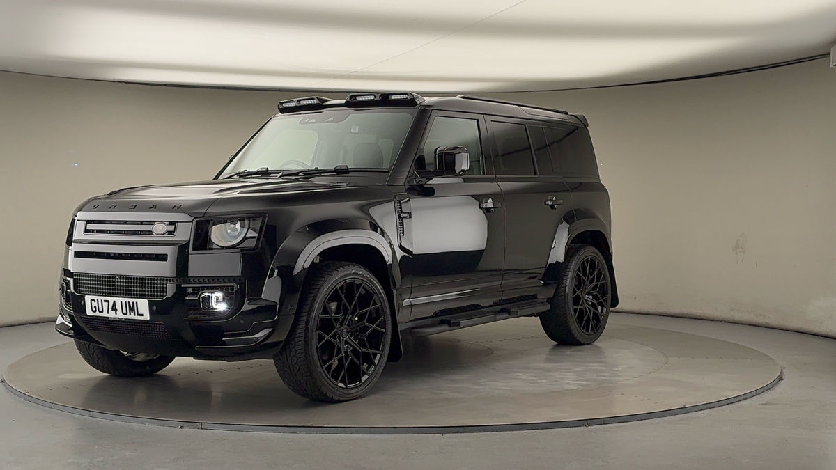 More views of Land Rover Defender 110