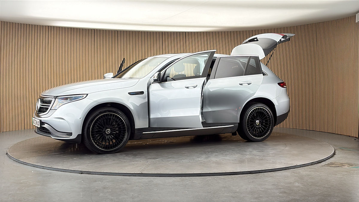 More views of Mercedes-Benz EQC