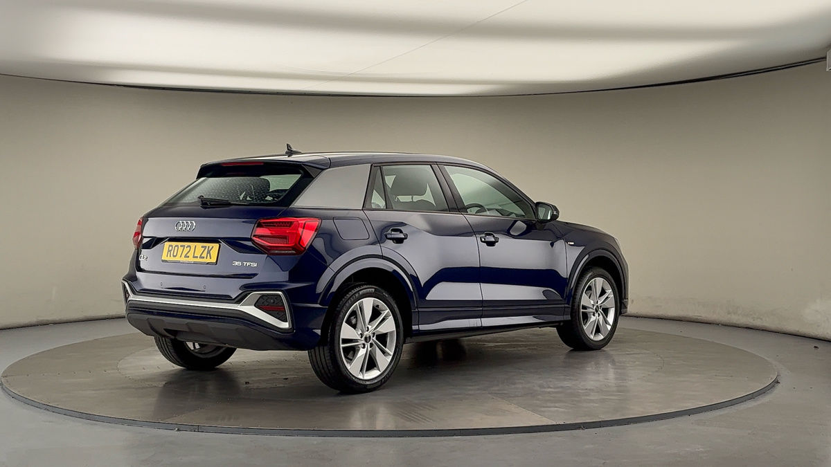 Audi Q2 Image 21