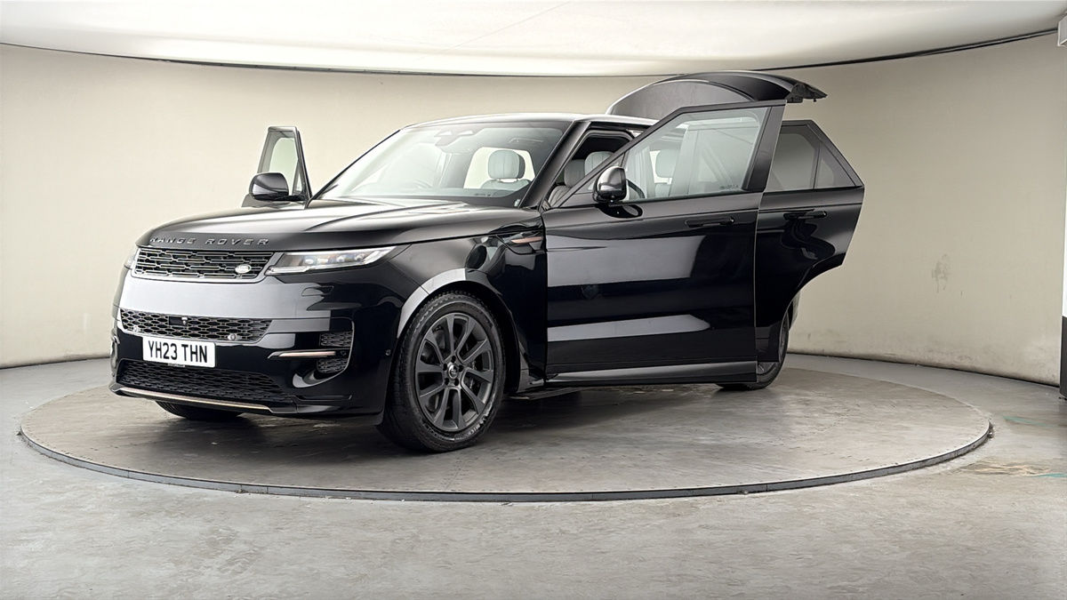 More views of Land Rover Range Rover Sport