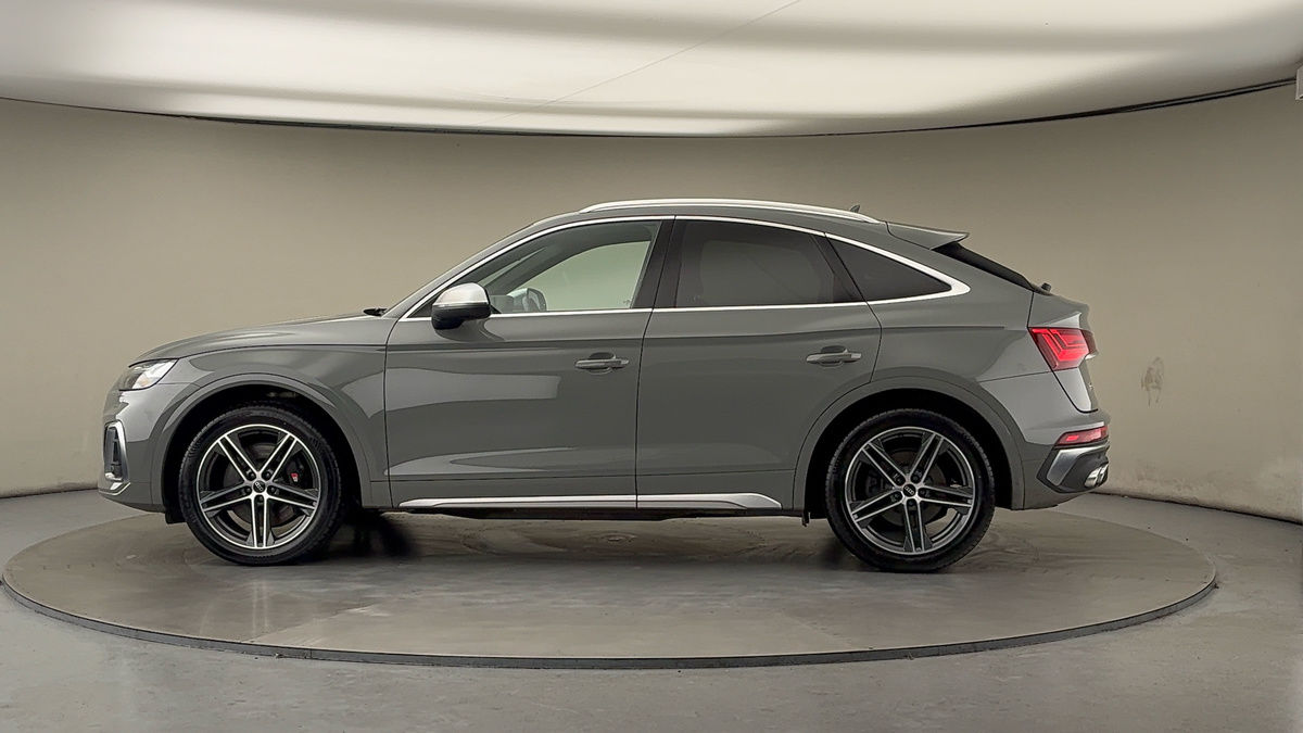 More views of Audi SQ5