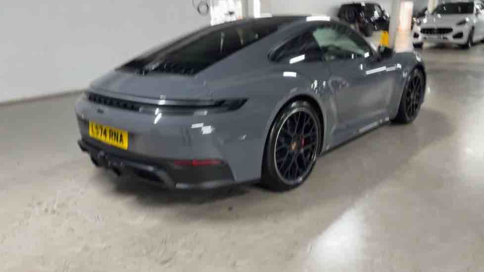 More views of Porsche 911