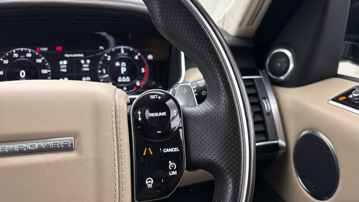 Land Rover Range Rover Sport Image 14