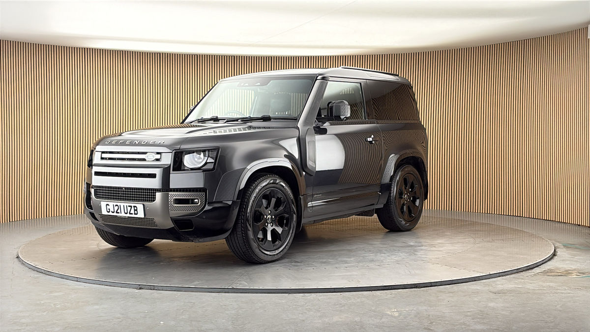 More views of Land Rover Defender 90