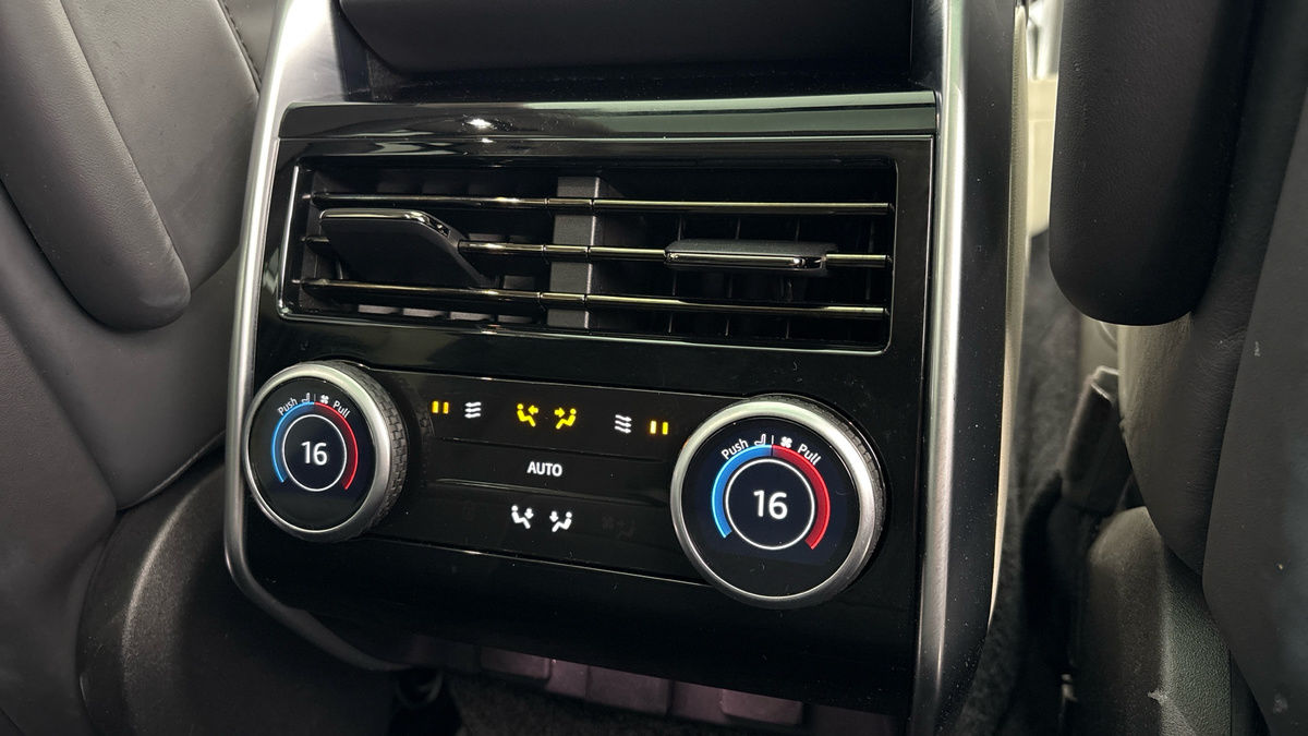 Land Rover Range Rover Image 29