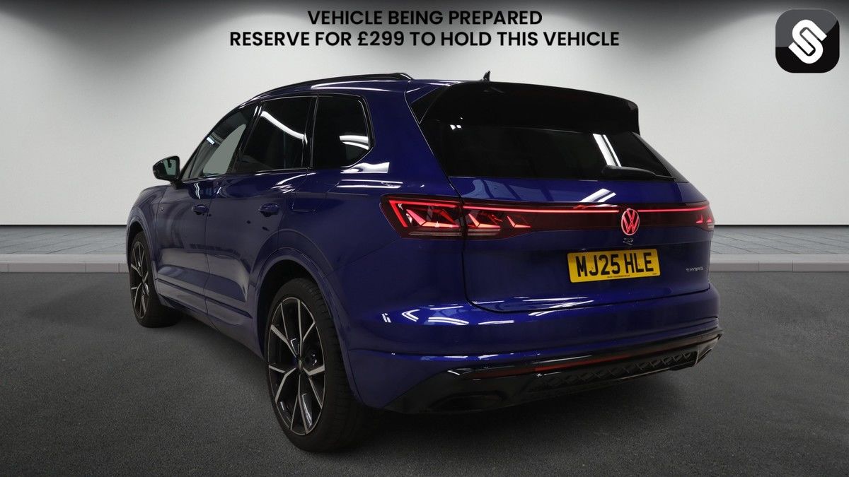 Volkswagen Touareg Image 3