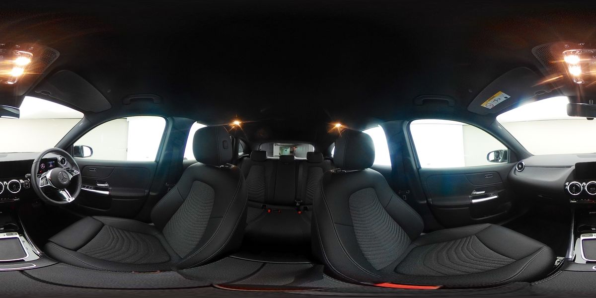 More views of Mercedes-Benz GLA