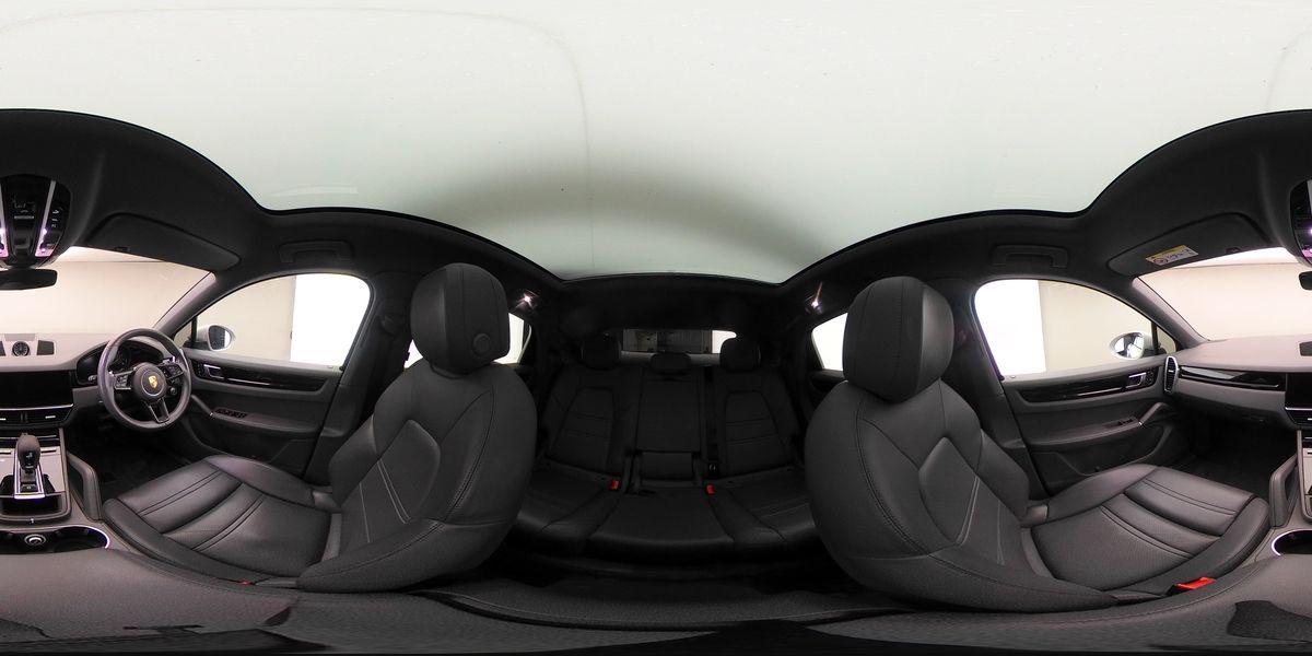 More views of Porsche Cayenne