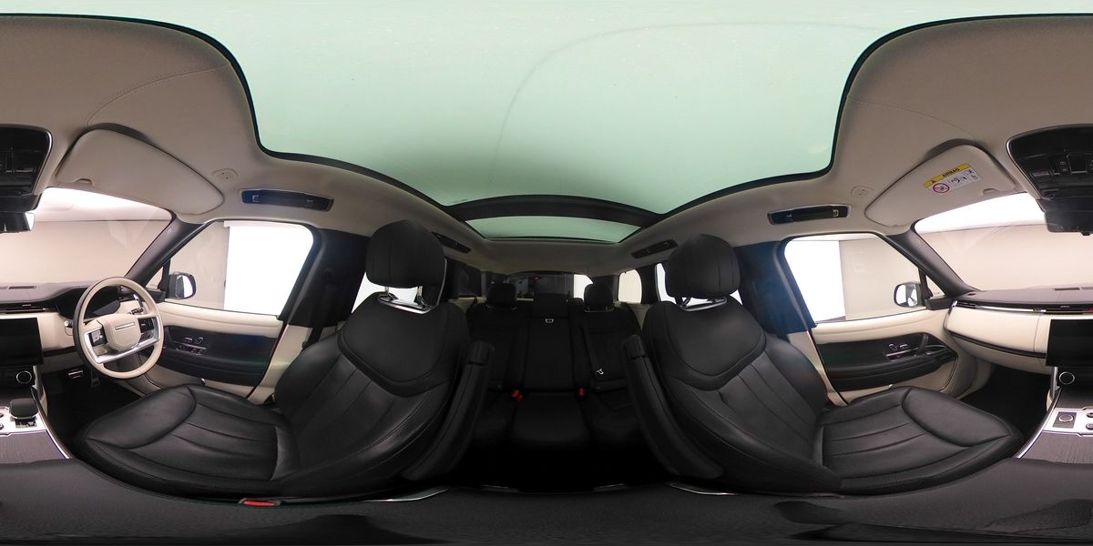 More views of Land Rover Range Rover