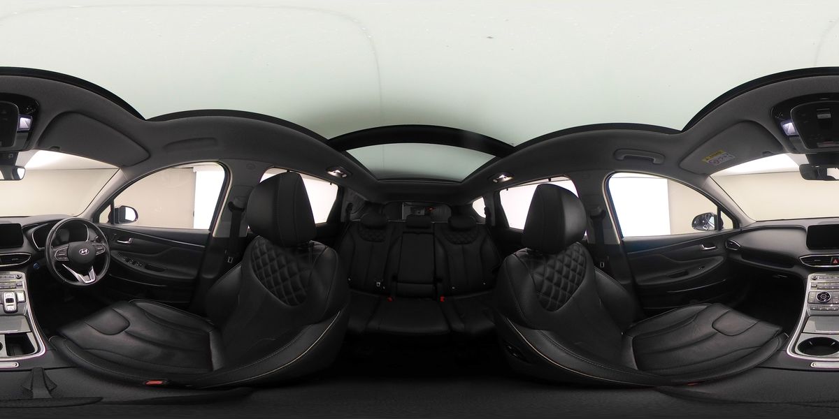 More views of Hyundai Santa Fe