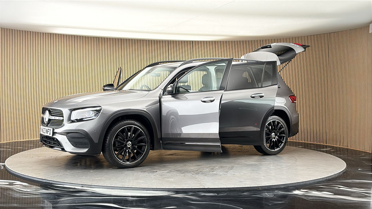 More views of Mercedes-Benz GLB