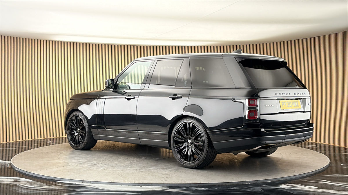 More views of Land Rover Range Rover