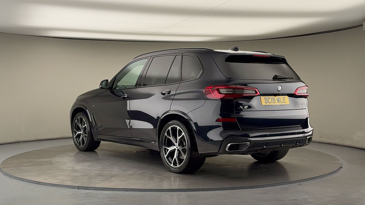 BMW X5 Image 4