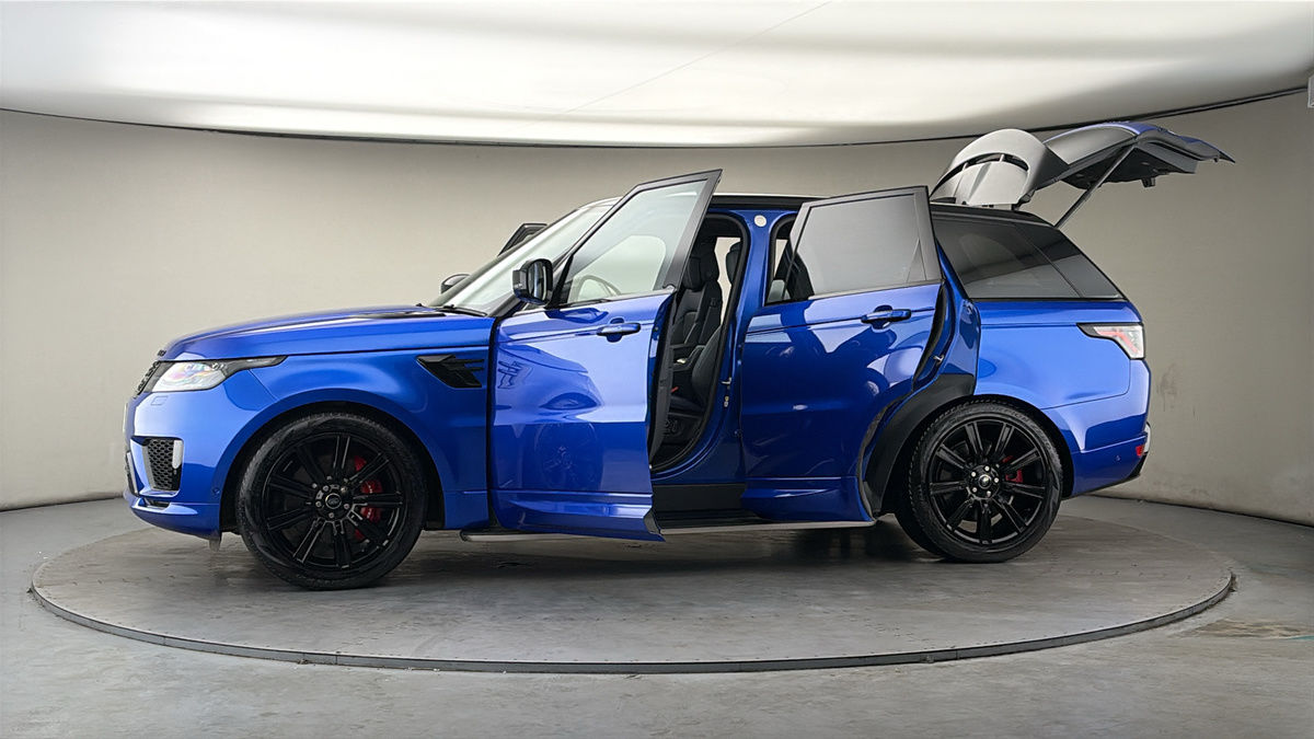 More views of Land Rover Range Rover Sport