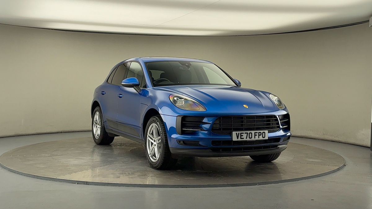 More views of Porsche Macan