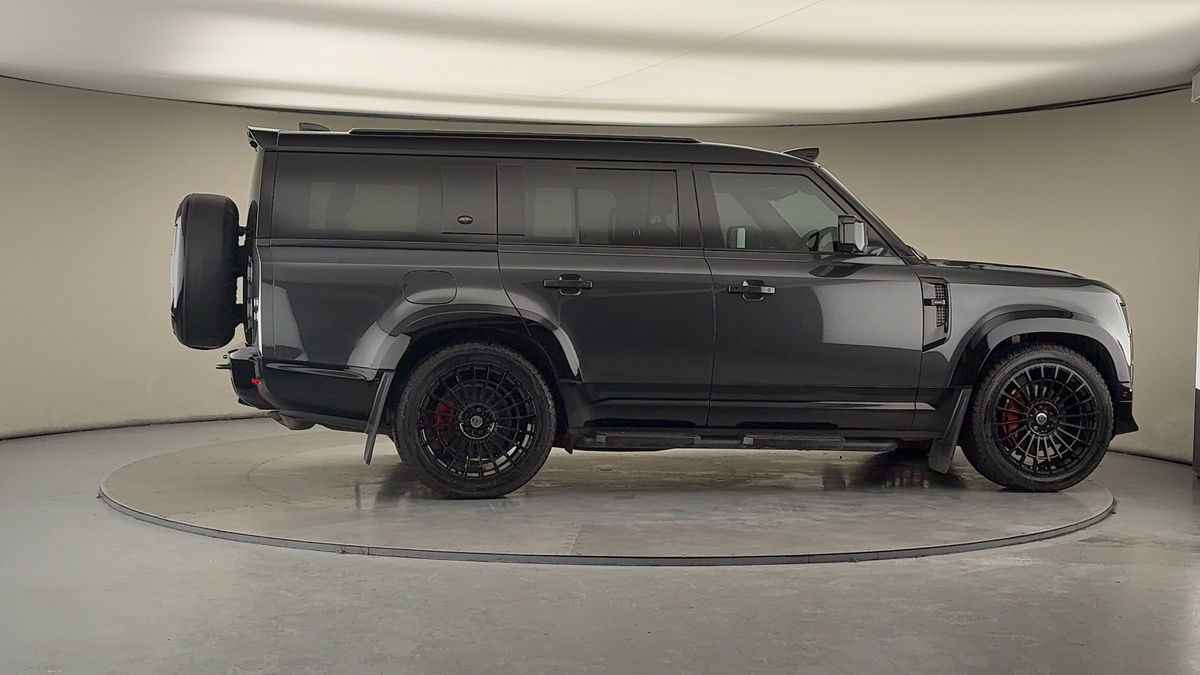 More views of Land Rover Defender 130