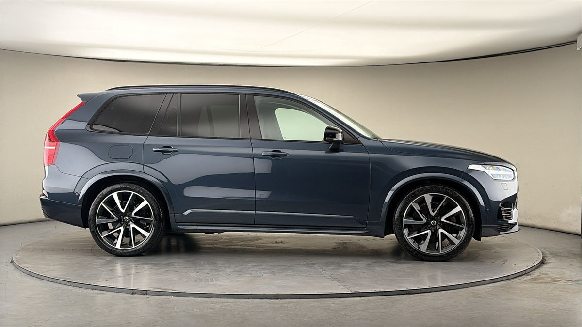 More views of Volvo XC90