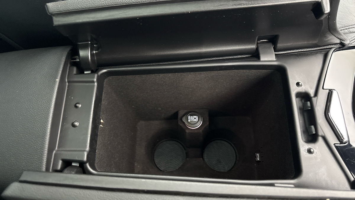 Maserati Levante Image 32