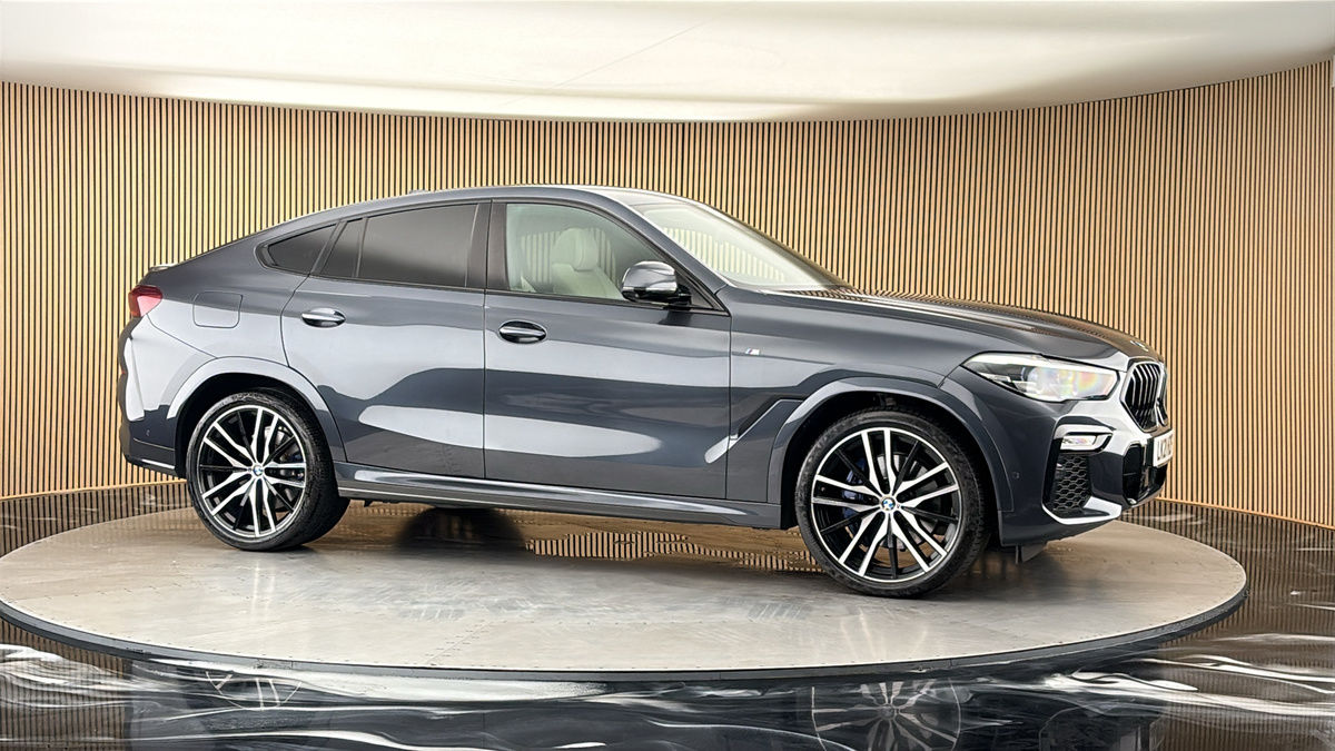 More views of BMW X6