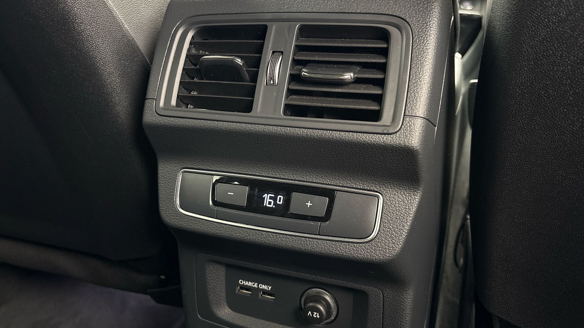 Audi Q5 Image 26