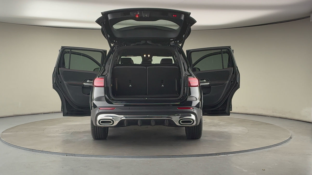 More views of Mercedes-Benz GLB