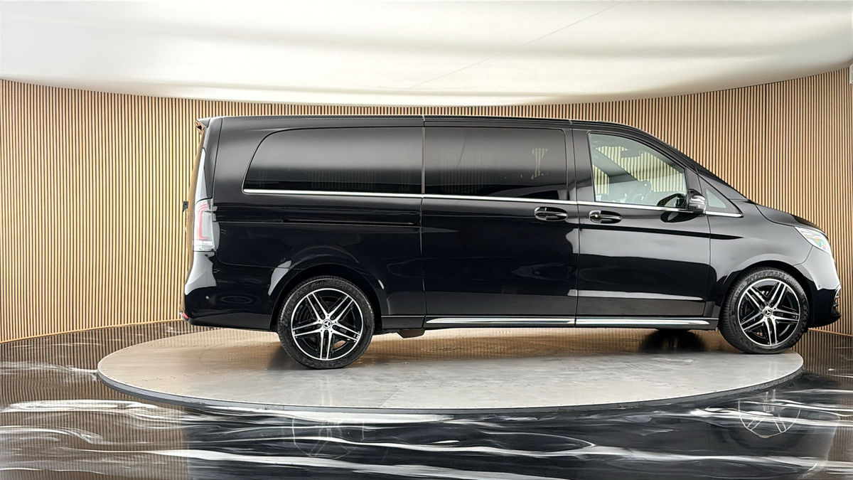 More views of Mercedes-Benz V Class