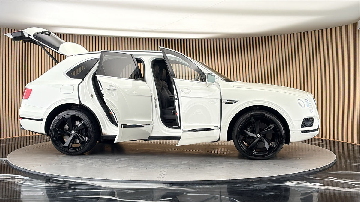 More views of Bentley Bentayga
