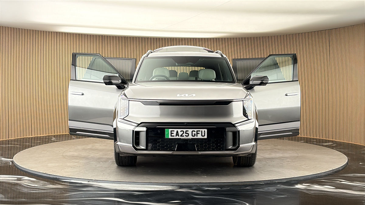 More views of Kia EV9