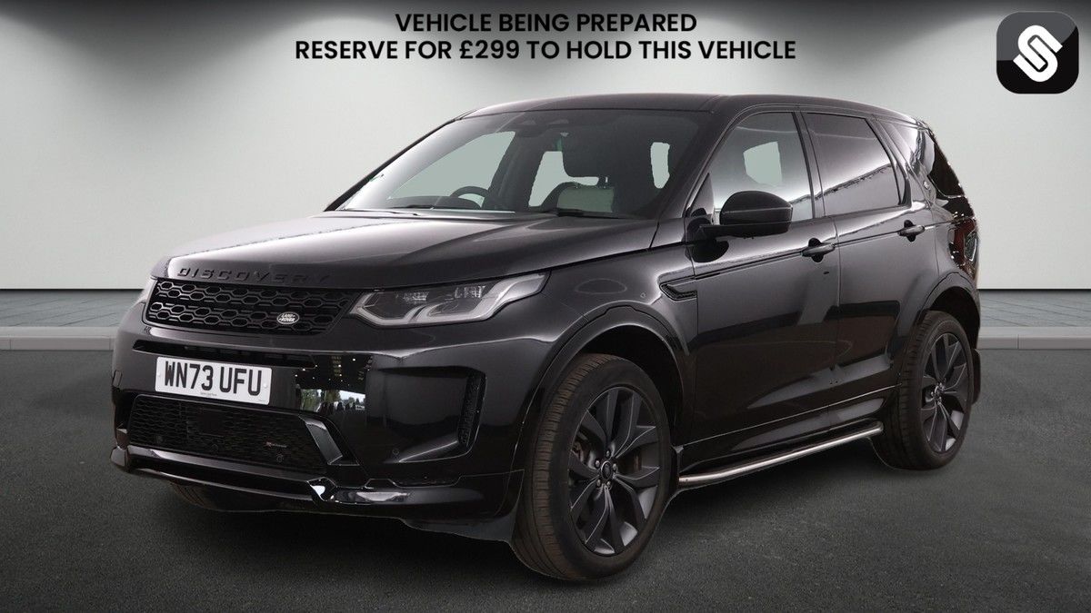 Land Rover Discovery Sport Image 2