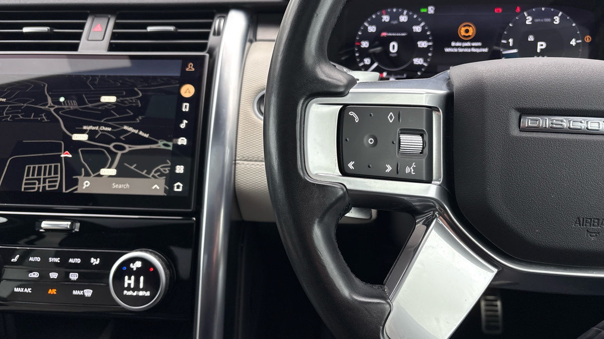 Land Rover Discovery Image 13