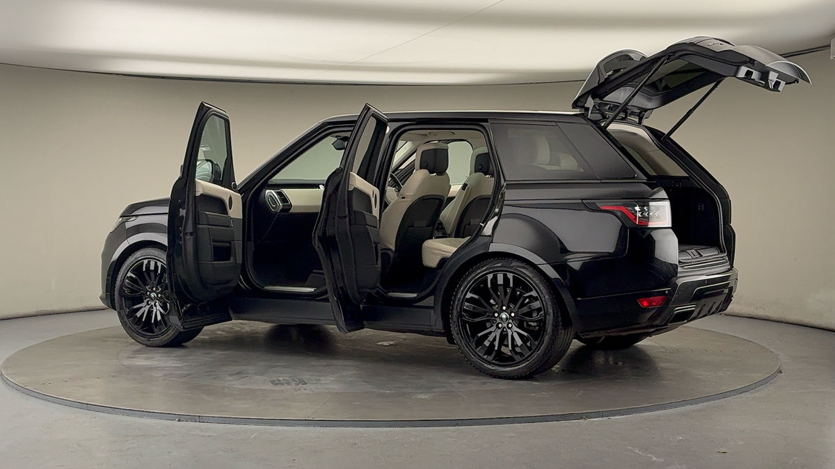 More views of Land Rover Range Rover Sport