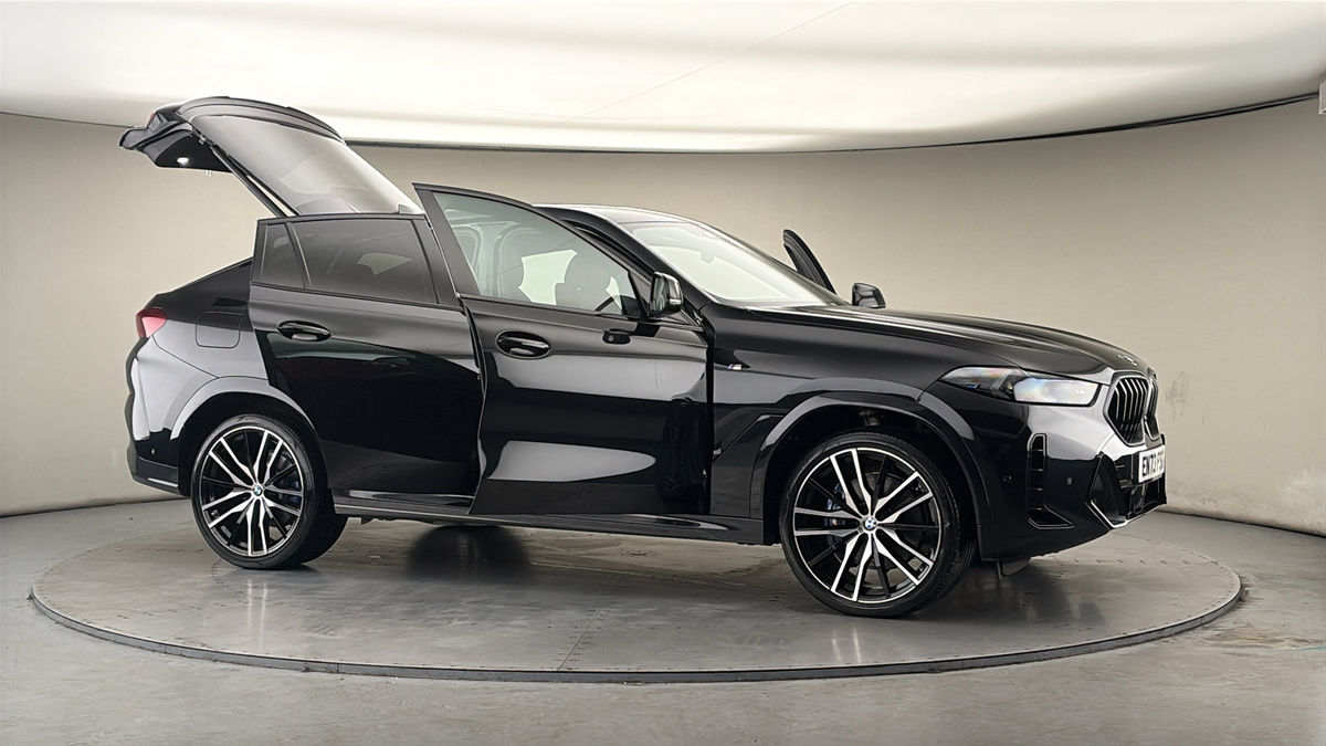 More views of BMW X6