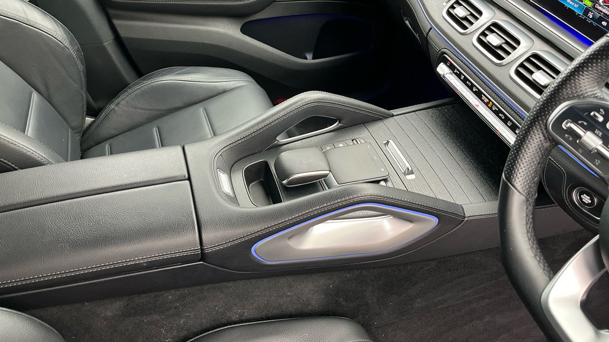 Mercedes-Benz GLE Image 18