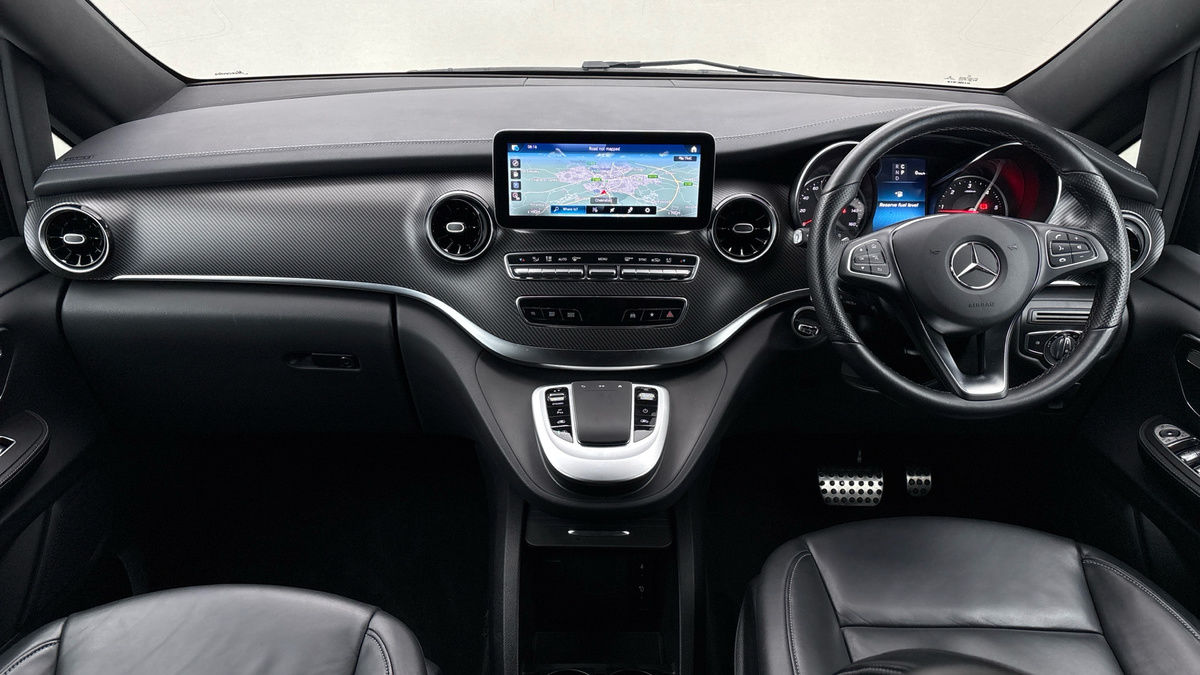 Mercedes-Benz V Class Image 24