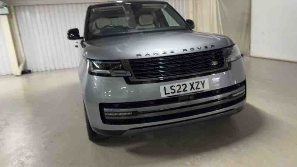 More views of Land Rover Range Rover